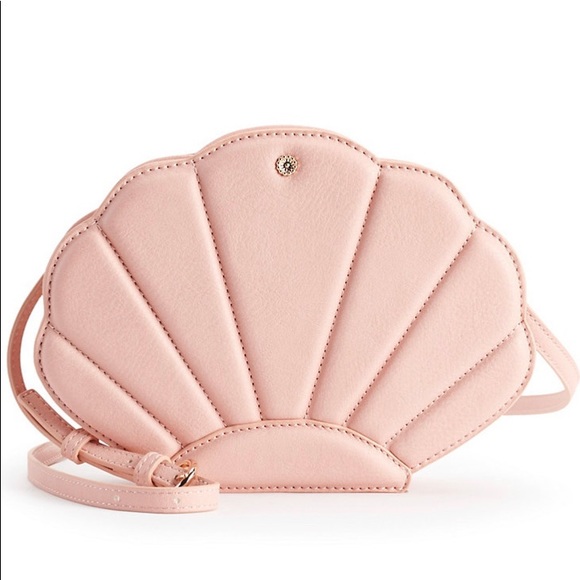 LC Lauren Conrad Handbags - LC Lauren Conrad Seashell Crossbody Bag